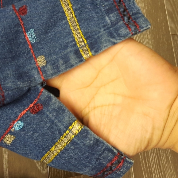 C.L.O.T.h.e.s denim 100% cotton beaded embroidery button up top - Picture 8 of 14